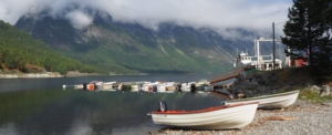 Adembenemende uitzichten tijdens de offroad motorreis door Noorwegen met BERRT